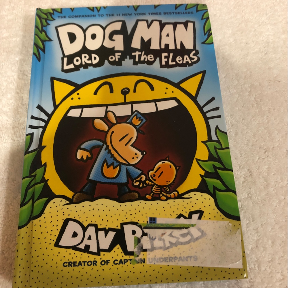Dog Man by Dav Pilkey—Lord of the Fleas, hardcover
Book sale